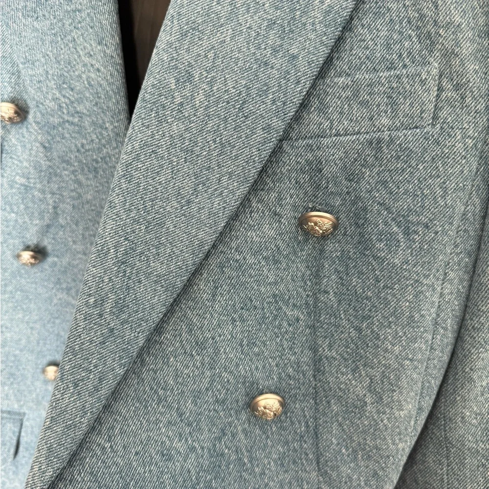 Like new! Stylish Pink and Blue Women's Blazers. Both fit like a size small. - Picture 3 of 8